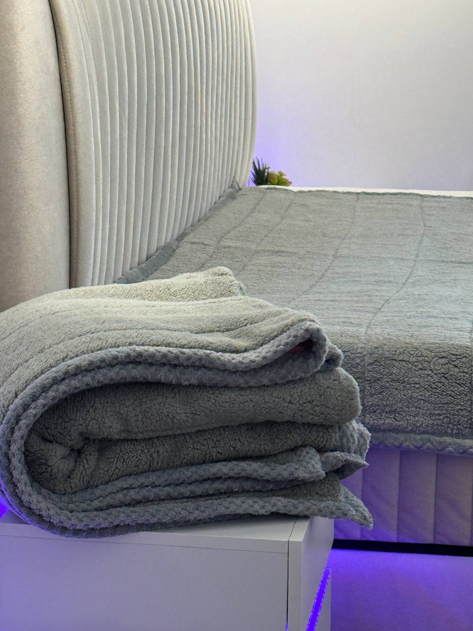 DreamCloud Blankets
